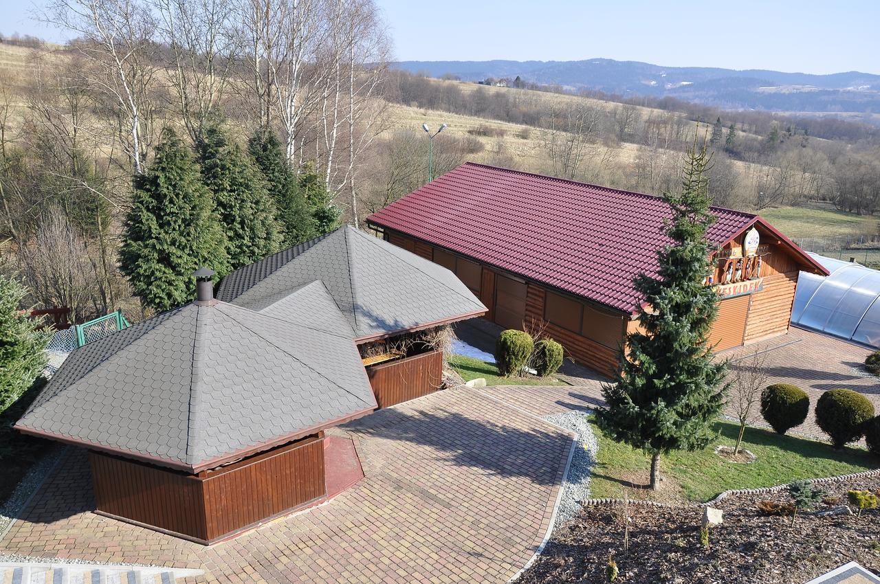 ホテルOsrodek Rekreacyjno - Wypoczynkowy Beskidek Gilowice  エクステリア 写真